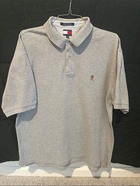 Tommy Hilfiger Light Gray Polo with Small Embroidered Crest